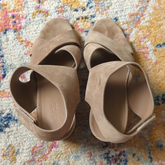 Vince Farrah Suede Leather Criss Cross Open Toe Stacked Block Heel Sandals Tan 9 - Picture 5 of 15